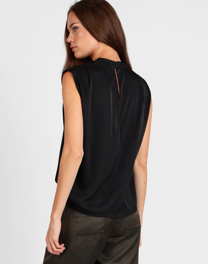 Drape Front Top | Black
