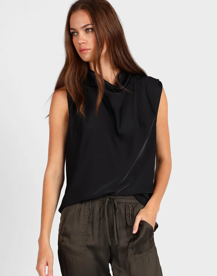 Drape Front Top | Black