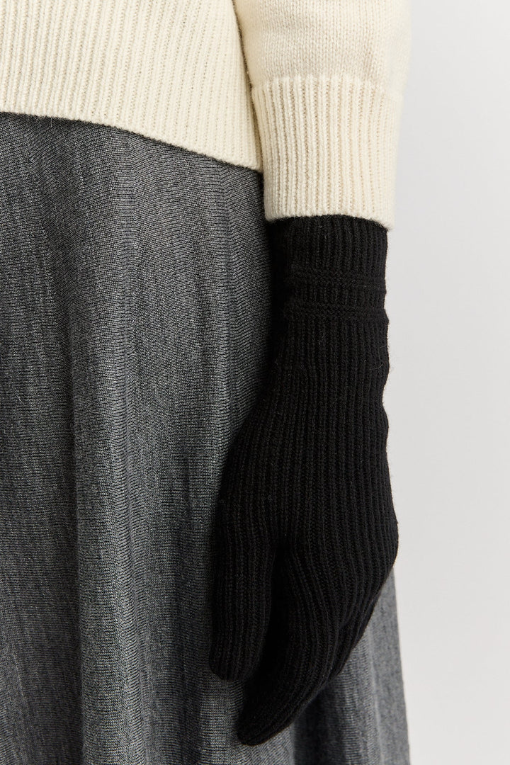 Fine Rib Glove | Black