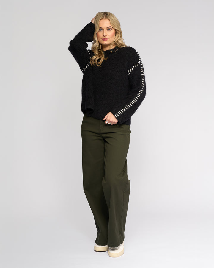 Lennox Sweater | Black/White