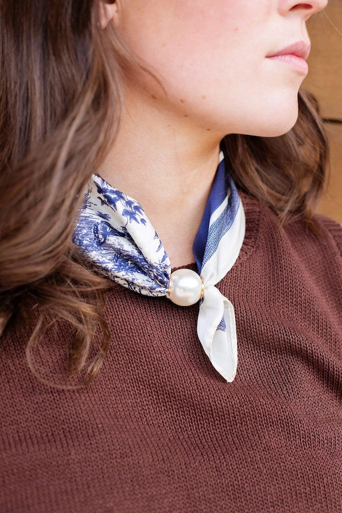 Pearl Fasten Neck Tie | Churchill
