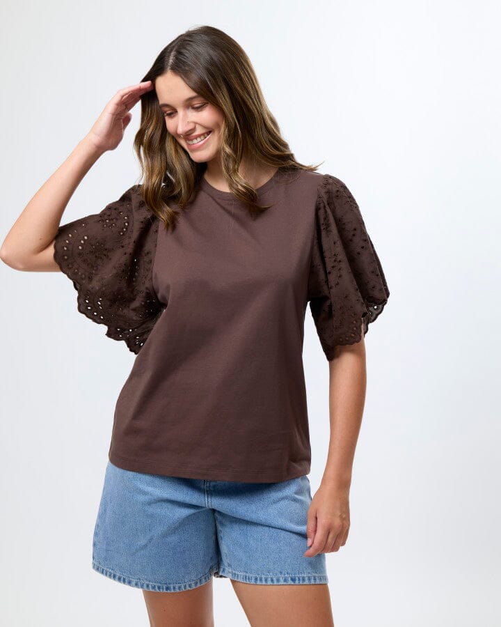Phoebe T-Shirt | Coffee Bean